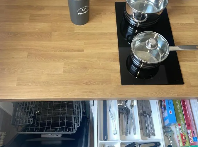 Daire 2 Zi Inkl Wlan Netflix 3d Tour Mönchengladbach